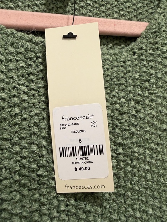Francesca’s Sage Green Knit Top Womens Small Short Sleeve Textured NWT - Picture 5 of 5
